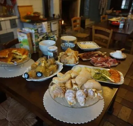 Palazzo De Fabritiis Alojamento de Acomodação e Pequeno-almoço Rosciano (Abruzzo)