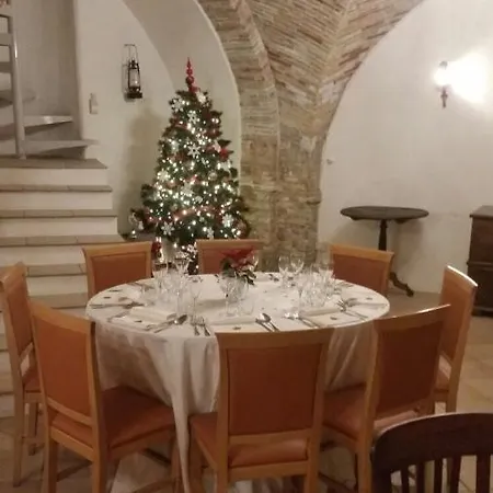 Palazzo De Fabritiis Nocleg ze śniadaniem Rosciano (Abruzzo)