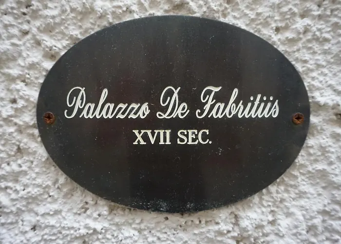 Palazzo De Fabritiis 3*