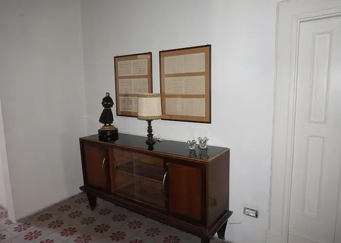 לינה וארוחת בוקר Palazzo De Fabritiis Rosciano (Abruzzo)